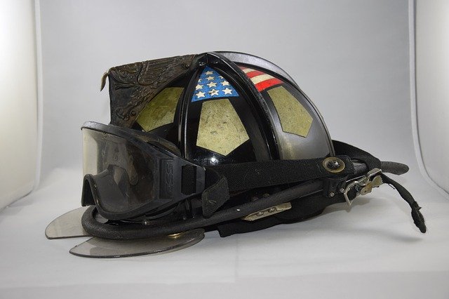 bezpečnostní helma